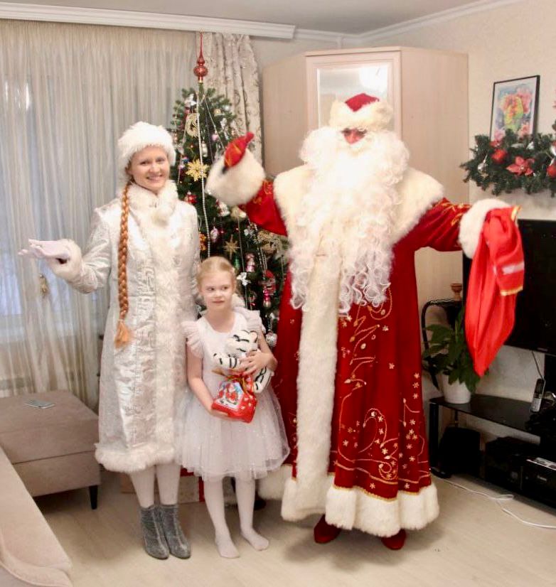 фотографии Деда Мороза и Снегурочки
