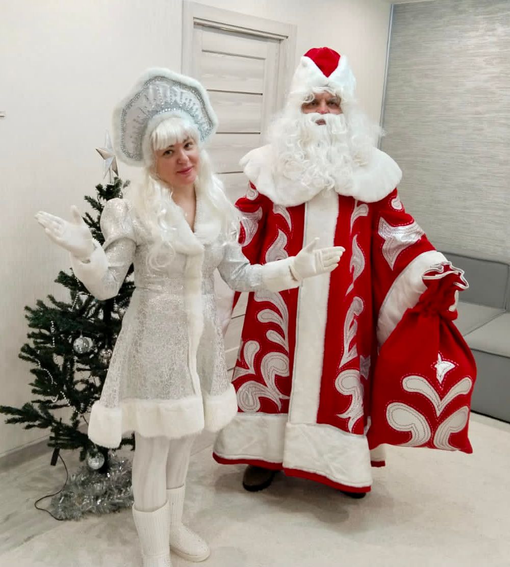 фотографии Деда Мороза и Снегурочки